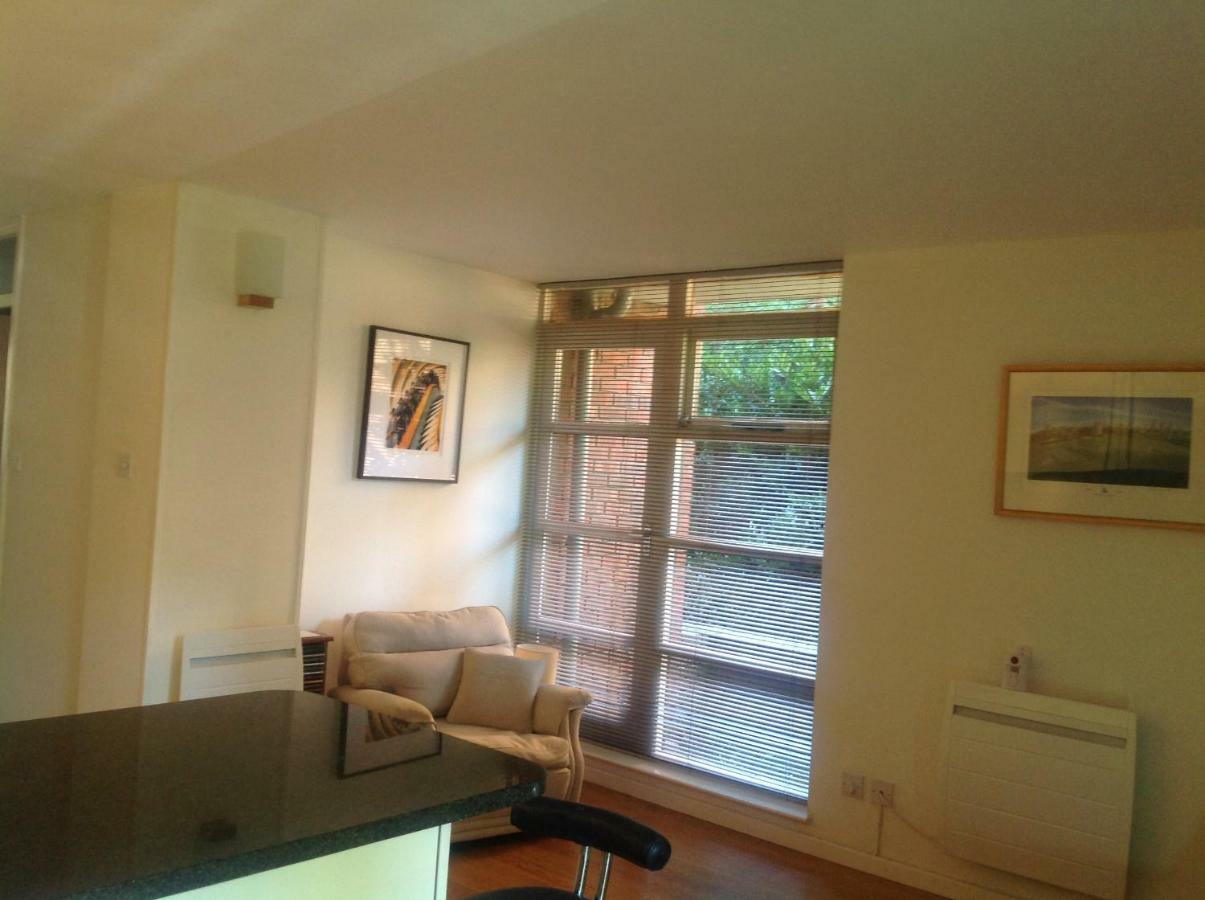 Rotherhithe Apartment Near Park And River ロンドン エクステリア 写真
